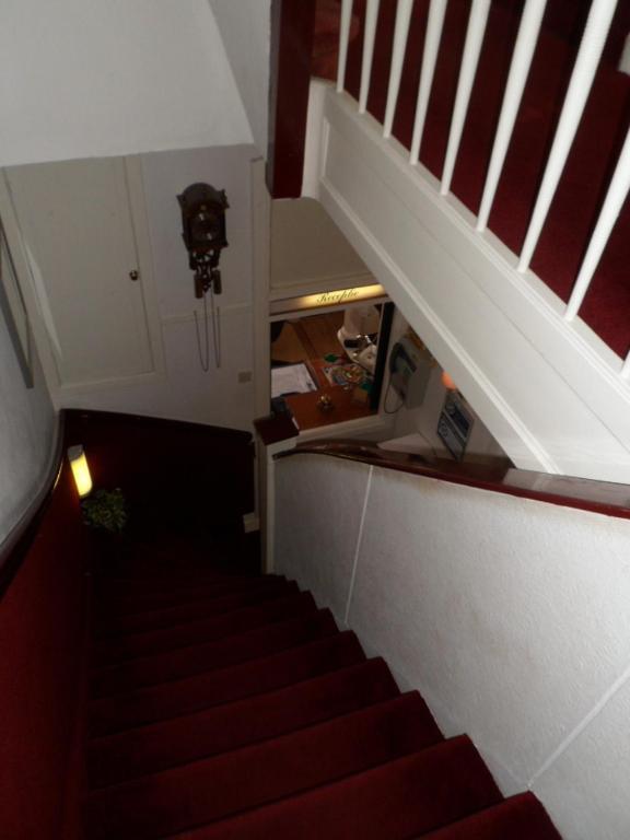 Staten Hotel Hága Kültér fotó